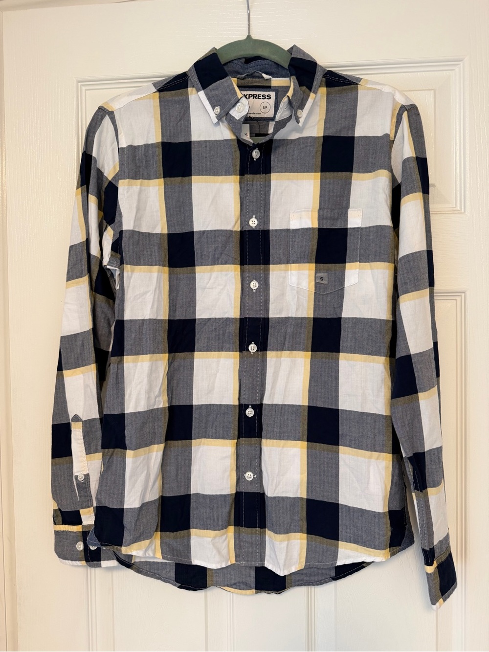 BRAND NEW WITH TAGS Men’s Express Button Up